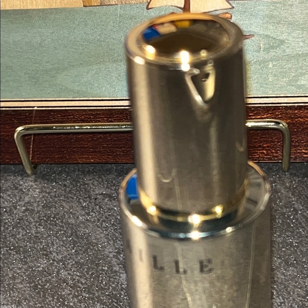 Chantecaille 24K Gold Serum - Picture 10 of 12